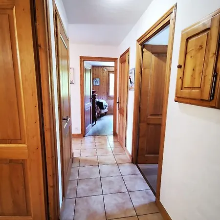 Апартаменти Magnifique Appart/ 8 Pers / 4 Ch / Jardin / Vue Mb Межев