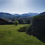 Terrasse Sur Mont-blan C Apartment *